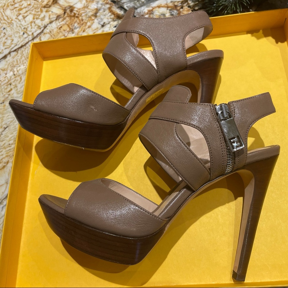 Fendi Heels - Picture 2 of 5